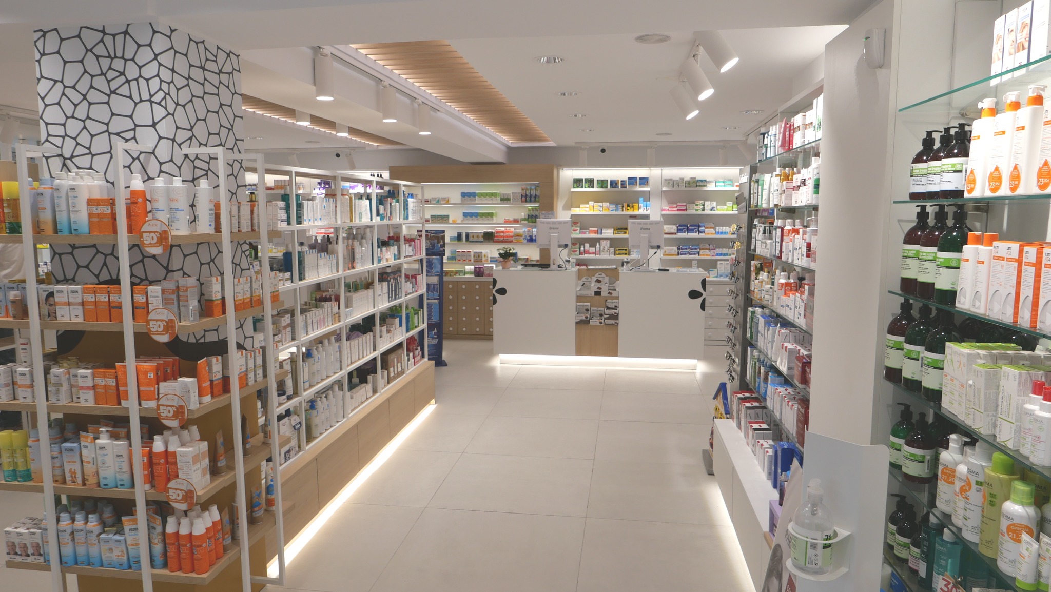 Imagen de Farmàcia Can Negre