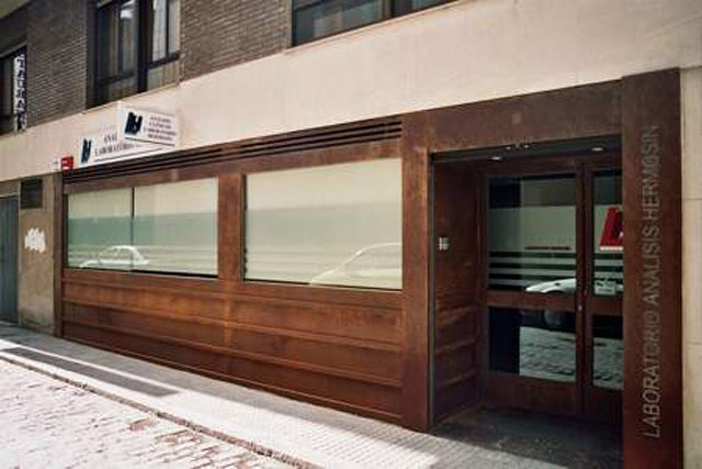 Laboratorio De Análisis Clínicos Hermosín 5