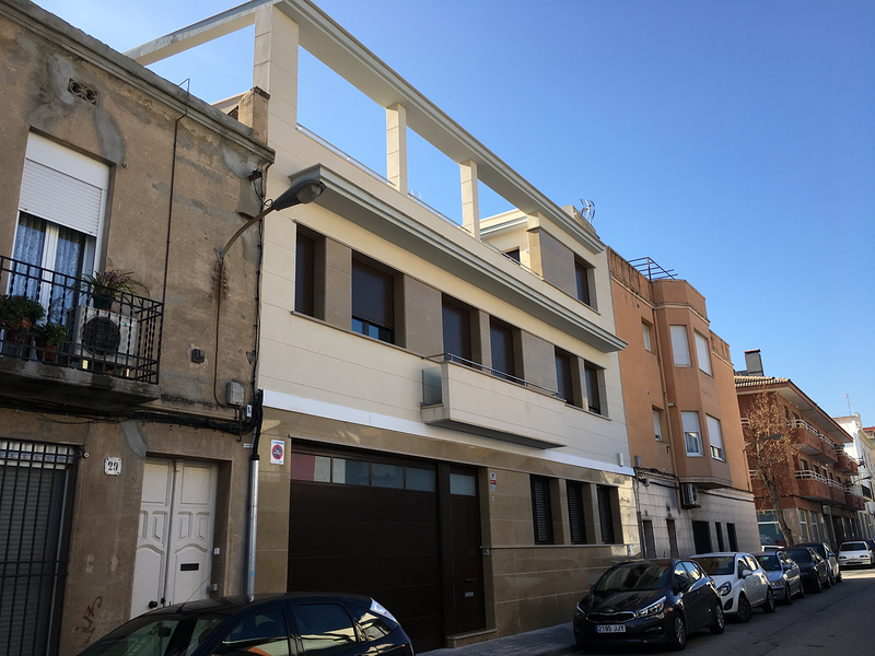 Estudi D´arquitectura J.J. Bernabeu Badalona