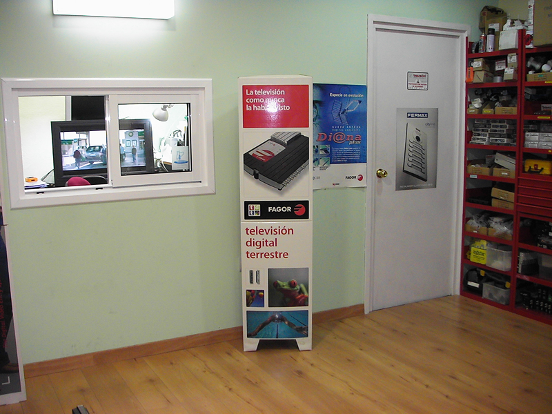 Sertronic Proyectos E Instal·laciones 33