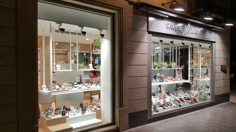 Calçats Nadal CALZADO DE SEÑORA Y CABALLERO: ESTABLECIMIENTOS