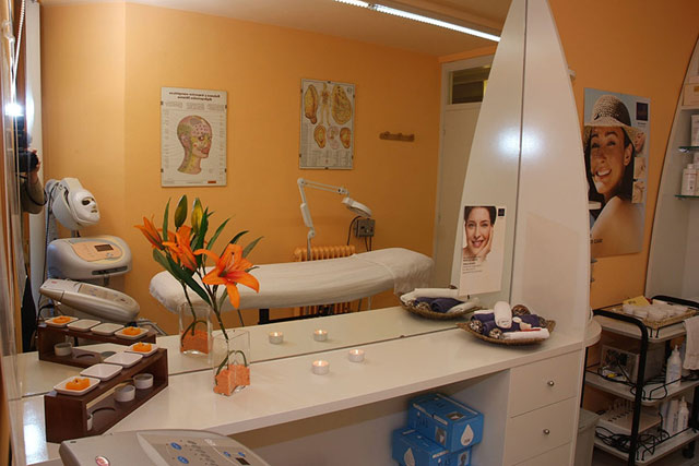 CENTRE D´ESTETICA TINA 4