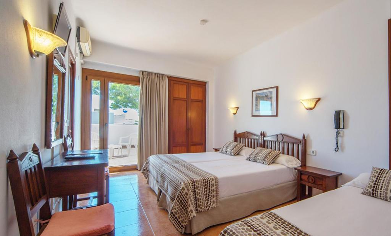 Hotel Ses Puntetes 2