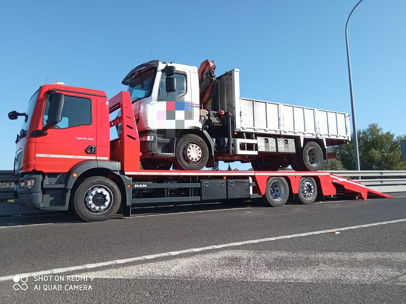 Grúas Simonet Palma GRUAS PARA VEHICULOS