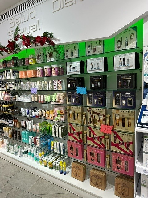 Farmacia Carre&ntilde;o Villang&oacute;mez Ibiza 5